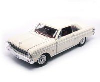 1964 HARDTOP - 1/18TH SCALE DIE CAST - CREME